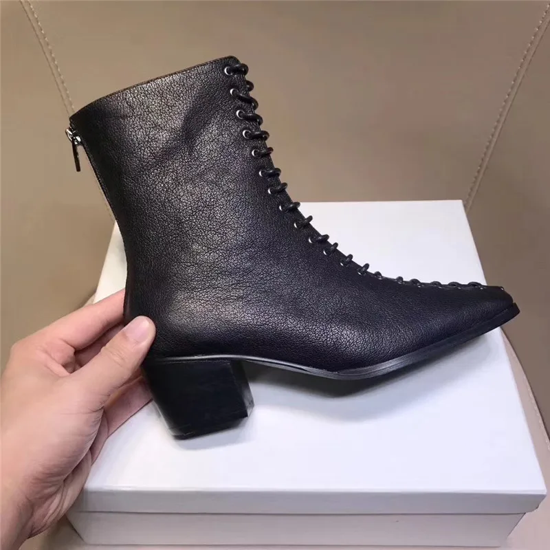 Женские ботинки мартинсы Silla liners черные из воловьей кожи на квадратном каблуке