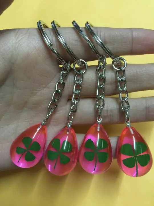 

16 pcs natural real four leaf clover jewelry erogenous pink keychain