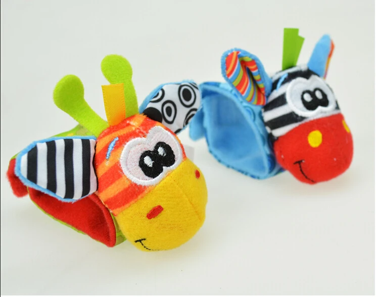 Новинка 2017 года модные мягкие погремушки на запястье для новорожденных