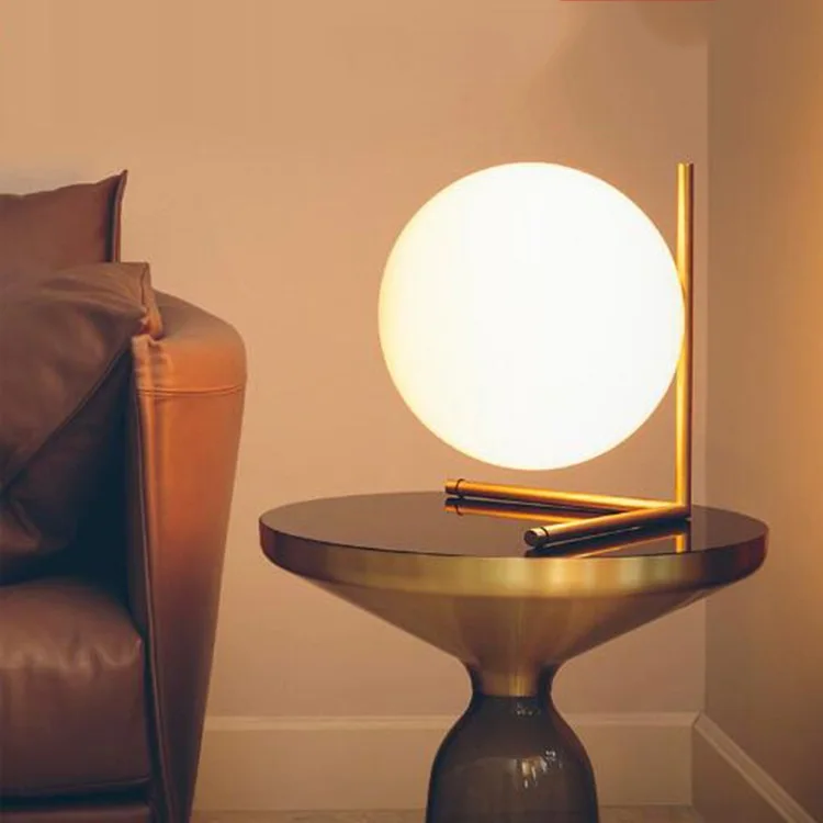 

Minimalist Art Decor ball Table Lamp Geometry Abstract Design Through-Cared Bedroom Bedside Table light Decoration Abajur