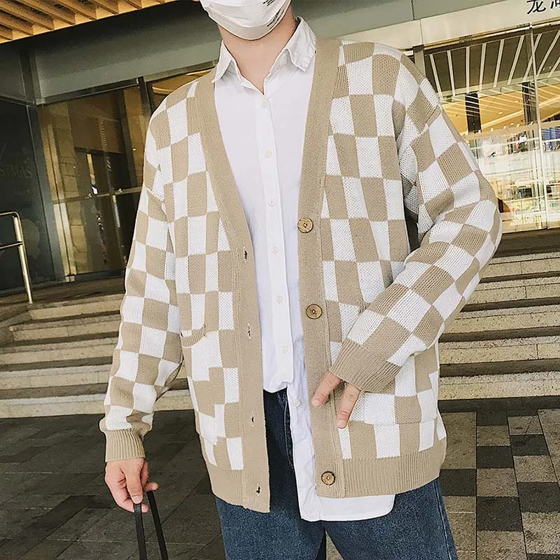 Plaid Oversized Sweater Men Hip Hop Mens v Neck Knit Cardigan Hombre Korean Checked Vintage Knitted Jacket Sweaters Mens Stylish - Цвет: Khaki