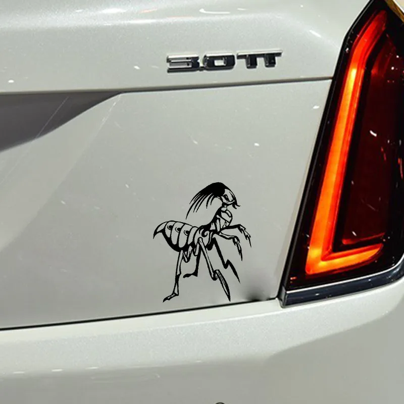 

YJZT 12.8CM*15.6CM Nifty Overbearing Bug Insect Cool Delicate Vinyl Decal Nice Car Sticker Black/Silver C19-0812