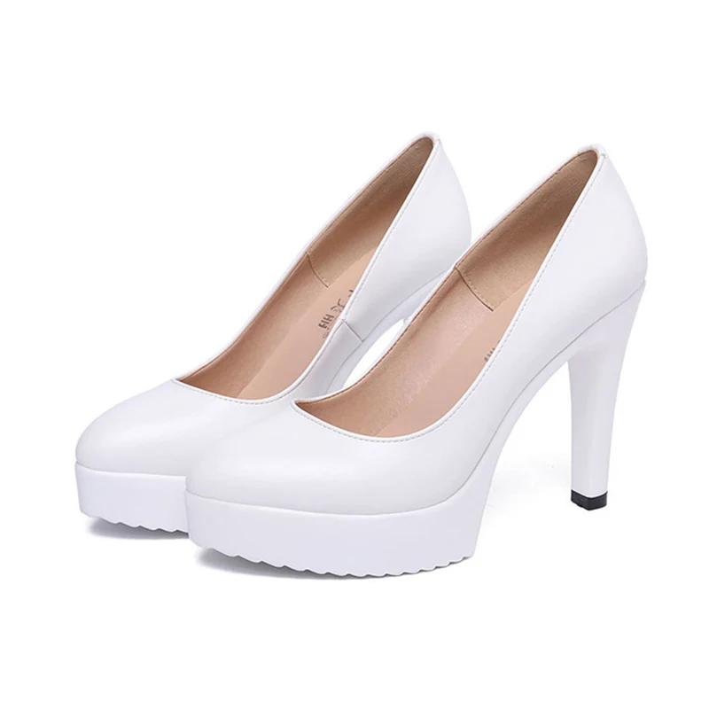 Женские офисные туфли SONDR черные/красные на высокой шпильке большие размеры 2019 |