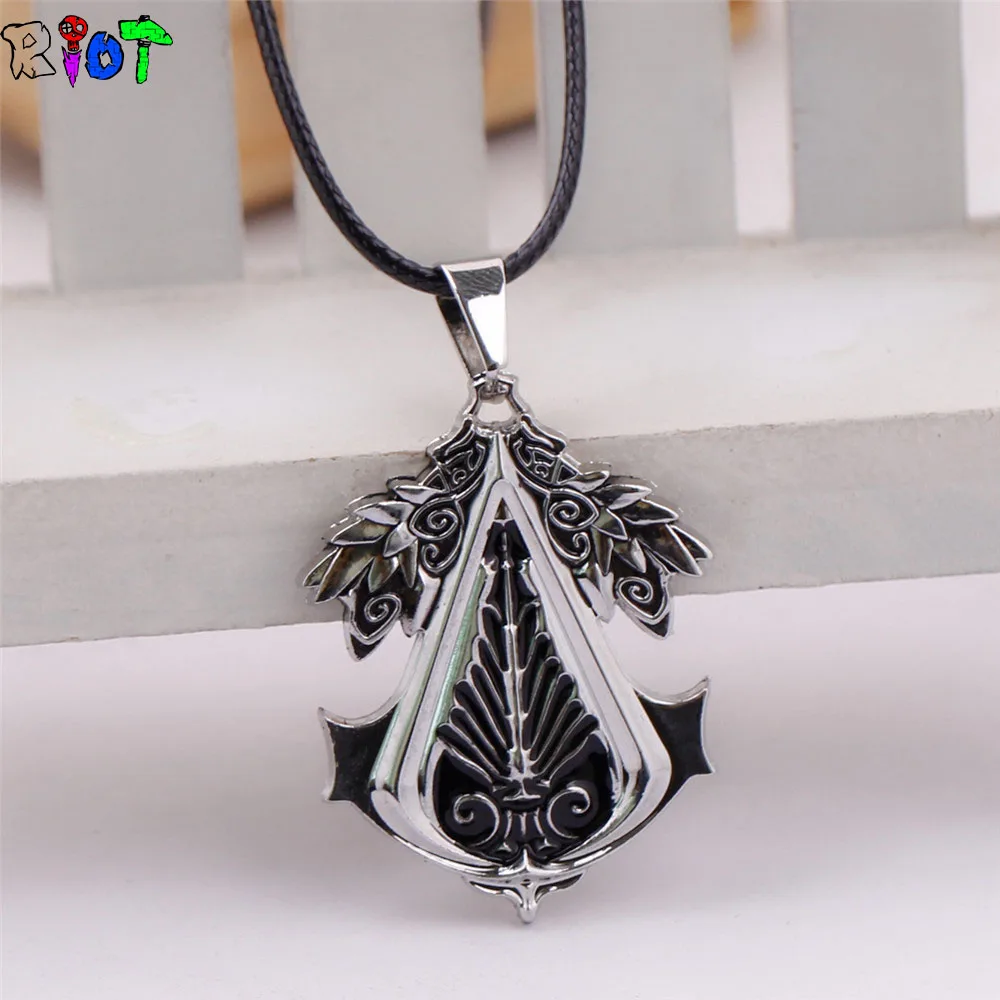 Кожаное ожерелье с цепочкой Game Assassins цепочка трос подвеска зубчатым лезвием