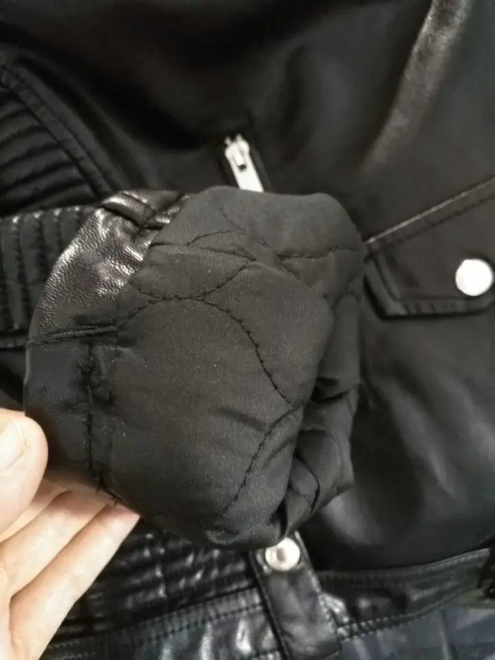 Женское зимнее пальто куртка из искусственной кожи с меховым воротником белая черная розовая Высококачественная мотоциклетная куртка байкерская куртка