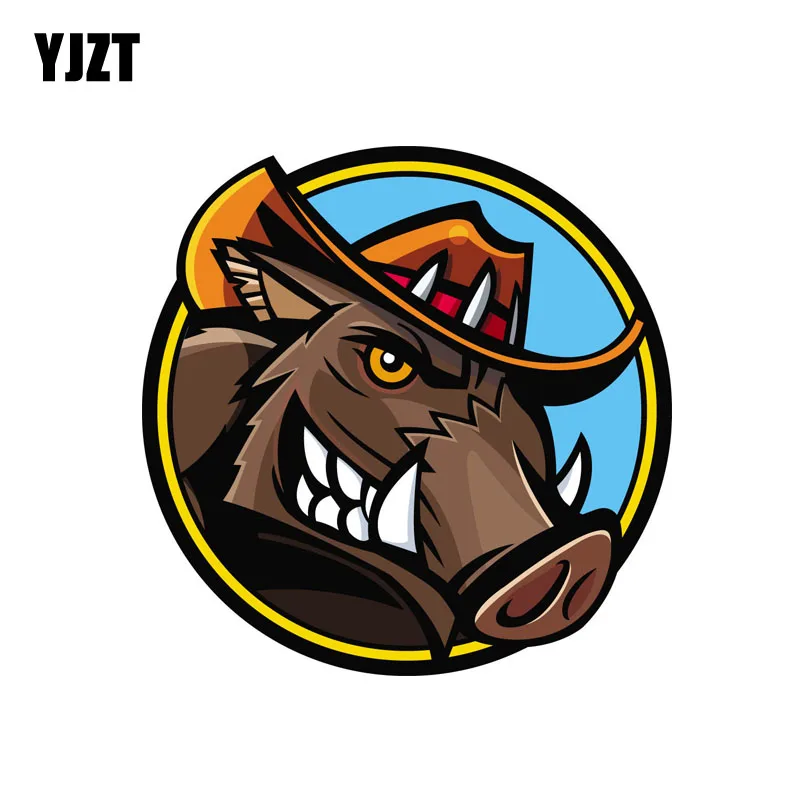

YJZT 12.5CM*12.5CM Personality Warthog Wearing Hat Car Sticker Cartoon Accessories Body Decal 6-2288