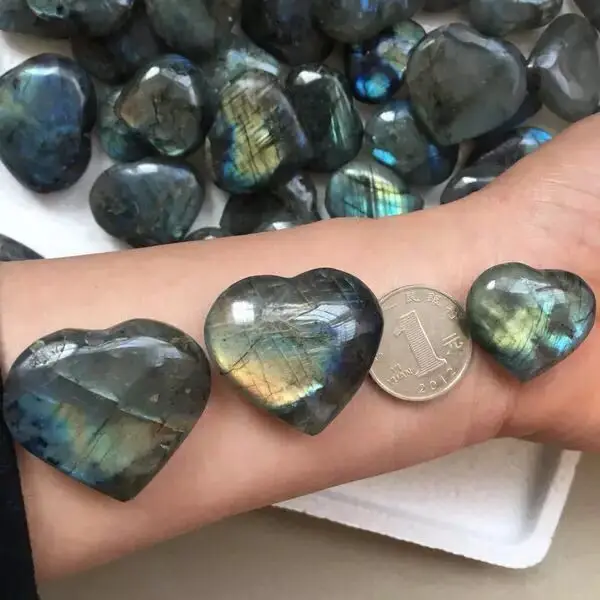 

TOP 3pcsNatural Labradorite Heart Crystal Rough Polished HEALING