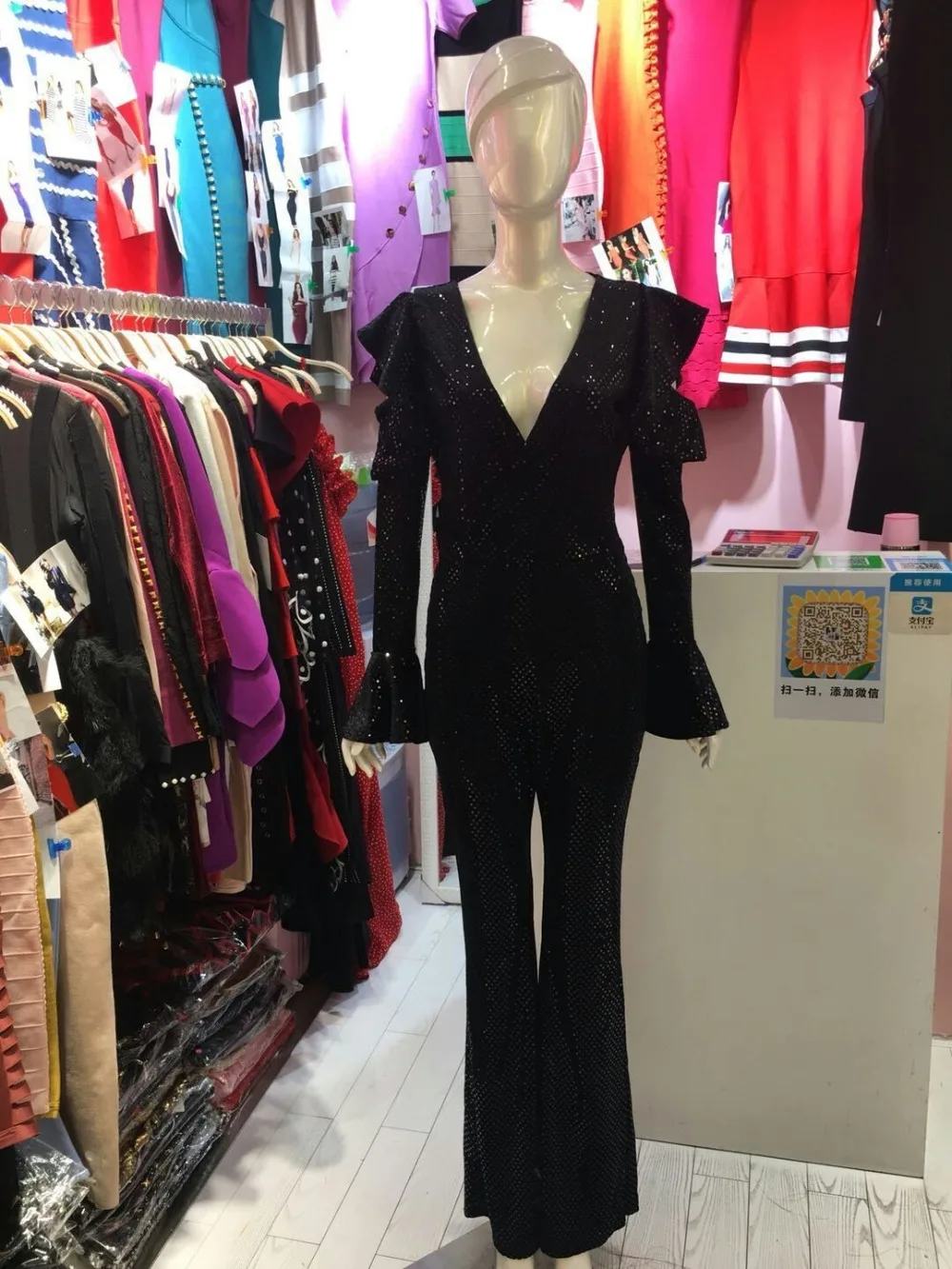 High Quality black v neck ruffles cut out Bandage Jumpsuit Evening Party Bodycon Jumpsuit