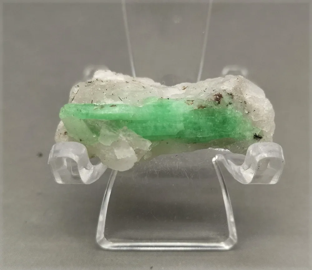 Специальная цена! 4 г натуральный редкий Изумрудный минеральный кристалл учебный