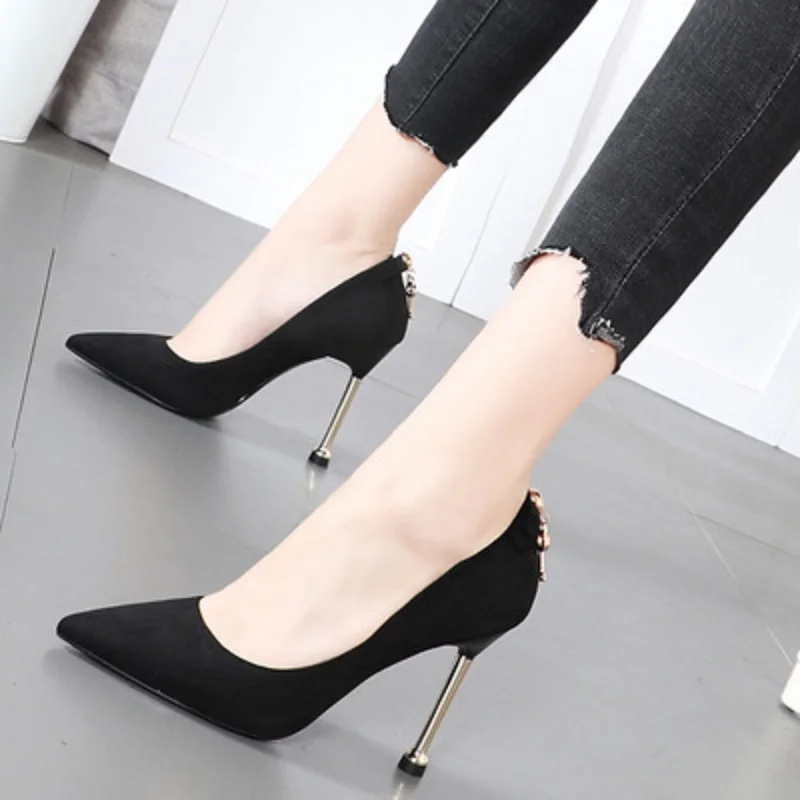2019 Весенняя Новинка острым Обувь на высоком каблуке пикантные Туфли высоких