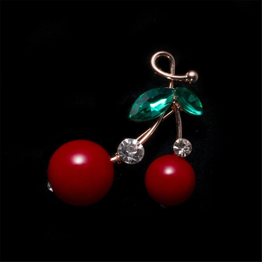 

MZC Delicate Red Cherry Brooch Crystal Brosh Lapel Pin Badge Collar Broches Cartoon Fruit Broches Jewelry Bijoux Femme