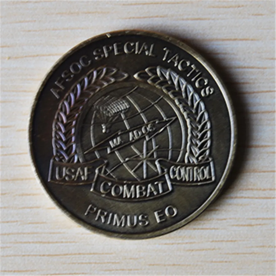 Особая тактическая боевая команда управления монета/Пневматические