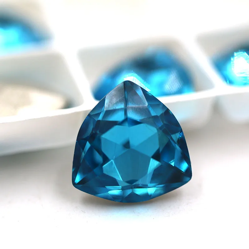 Sea blue Новое поступление остроконечные Клей На Стразы высокое качество стекло crysyal Толстая Треугольная Форма Стразы diy аксессуары для одежды - Цвет: Sea blue