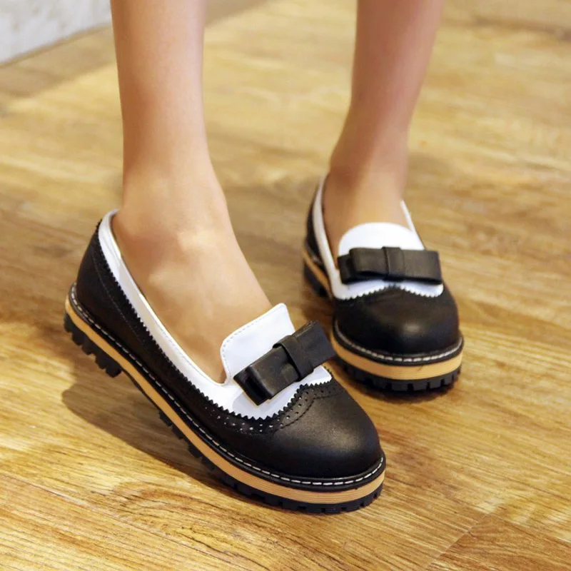 HEE GRAND/лоферы с бантом женская обувь перфорацией типа броги на платформе