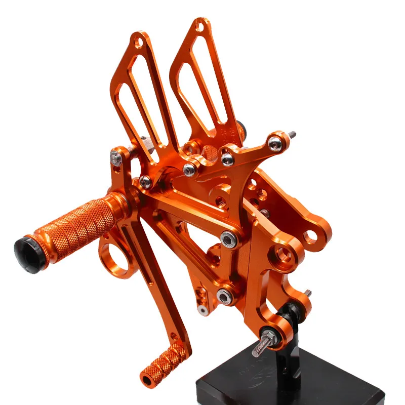 CNC Алюминий мотоциклетные подножки Rest педали Rearset Подножка для Yamaha YZF R125 YZFR 125 2008-2013 2009 2010 2011 - Цвет: Оранжевый