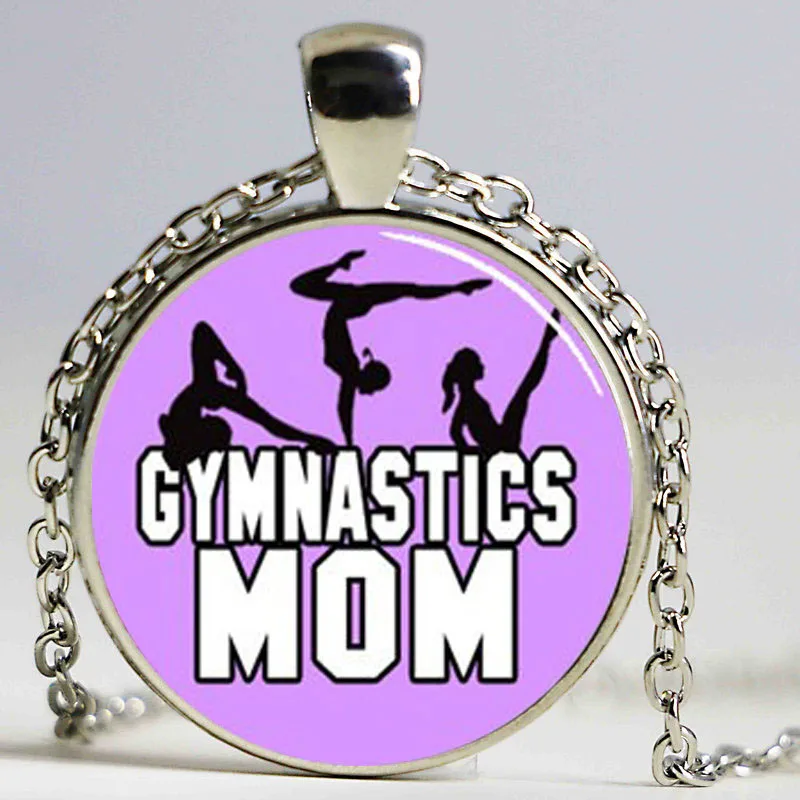 Гимнастическая девушка мама на фиолетовом фоне Фото Кулон|mom girl|mom pendantgirl pendant |