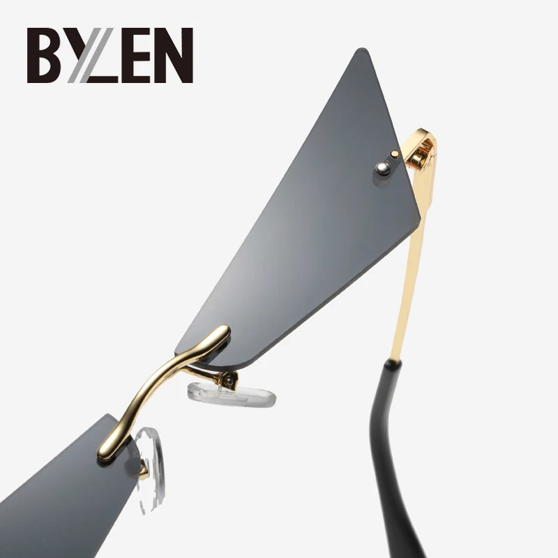 

Eyewear & Accessories