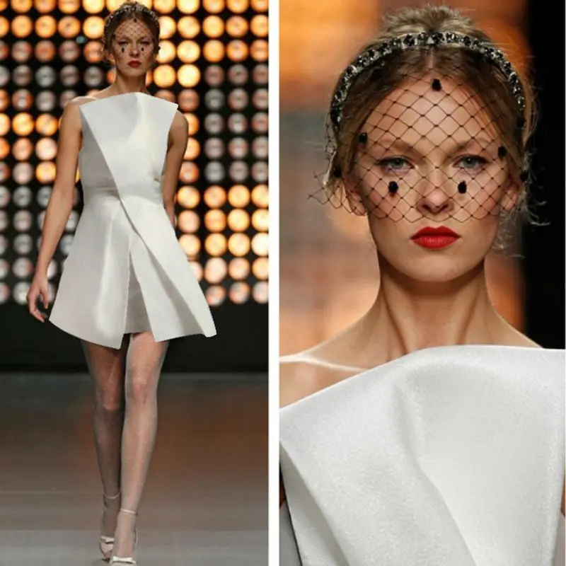 Женское мини платье без бретелек с открытой спиной|Женские платья| |