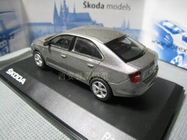 ABREX 1/43 масштабная модель автомобиля игрушки SKODA RAPLD литья под давлением металлическая модель автомобиля игрушка для коллекции, подарок, дети