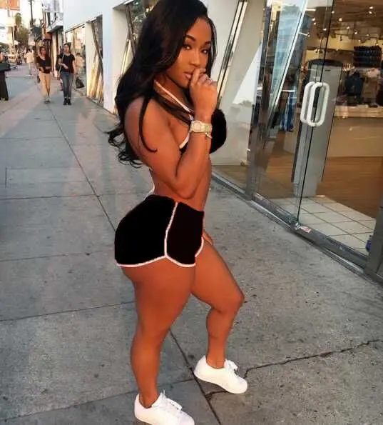 Костюм спортивный BKLD женский из двух предметов пикантный укороченный топ с