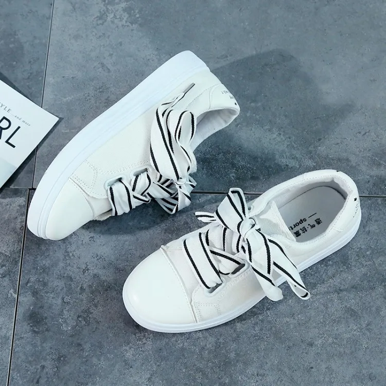 Повседневная женская обувь на плоской подошве Женская парусиновая модная