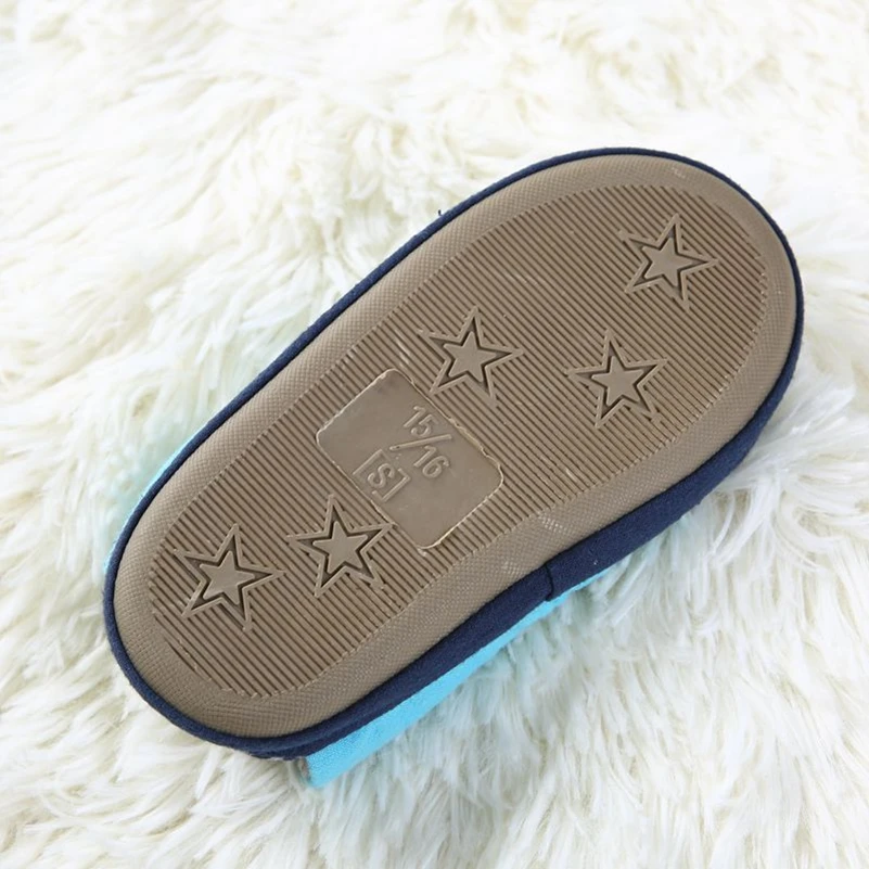 Обувь для маленьких мальчиков Тапочки на плоской подошве детей ясельного