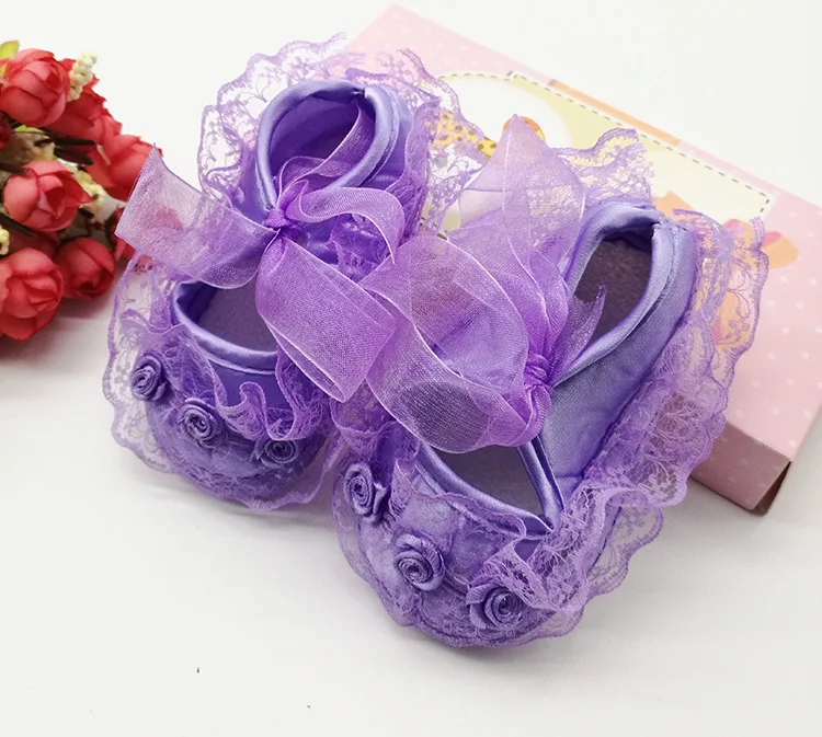 purple Обувь для маленьких девочек; Милая Кружевная обувь для принцессы для новорожденных; детская обувь для малышей; обувь для малышей с мягкой подошвой; обувь для первых шагов; TS118 - Цвет: purple