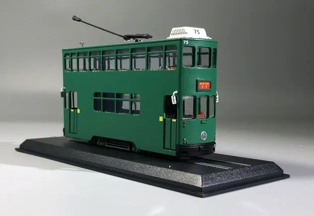 Коллекционная модель из металлического сплава Atlas 1/87 Гонконгская Зеленая