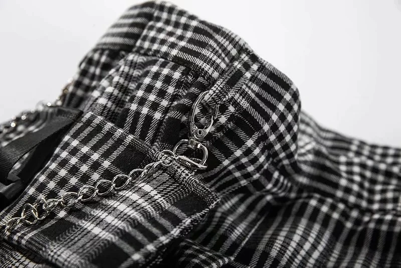 Женская мини-юбка с запахом в клетку с роговой пряжкой Preppy Stylr mini Skort