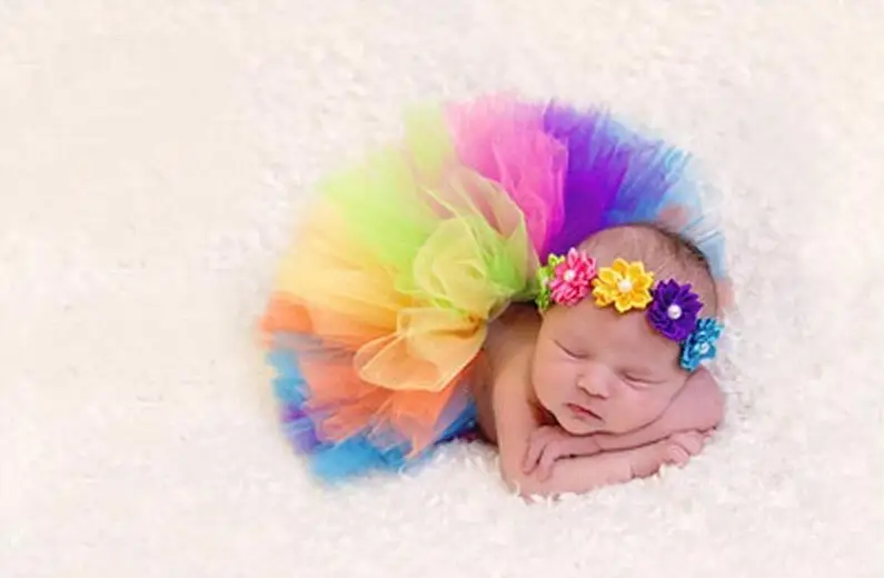 

2017 neonatal photography props peacock feather handmade braided baby ballet spinning skirt rainbow 0-1m or 3-4m