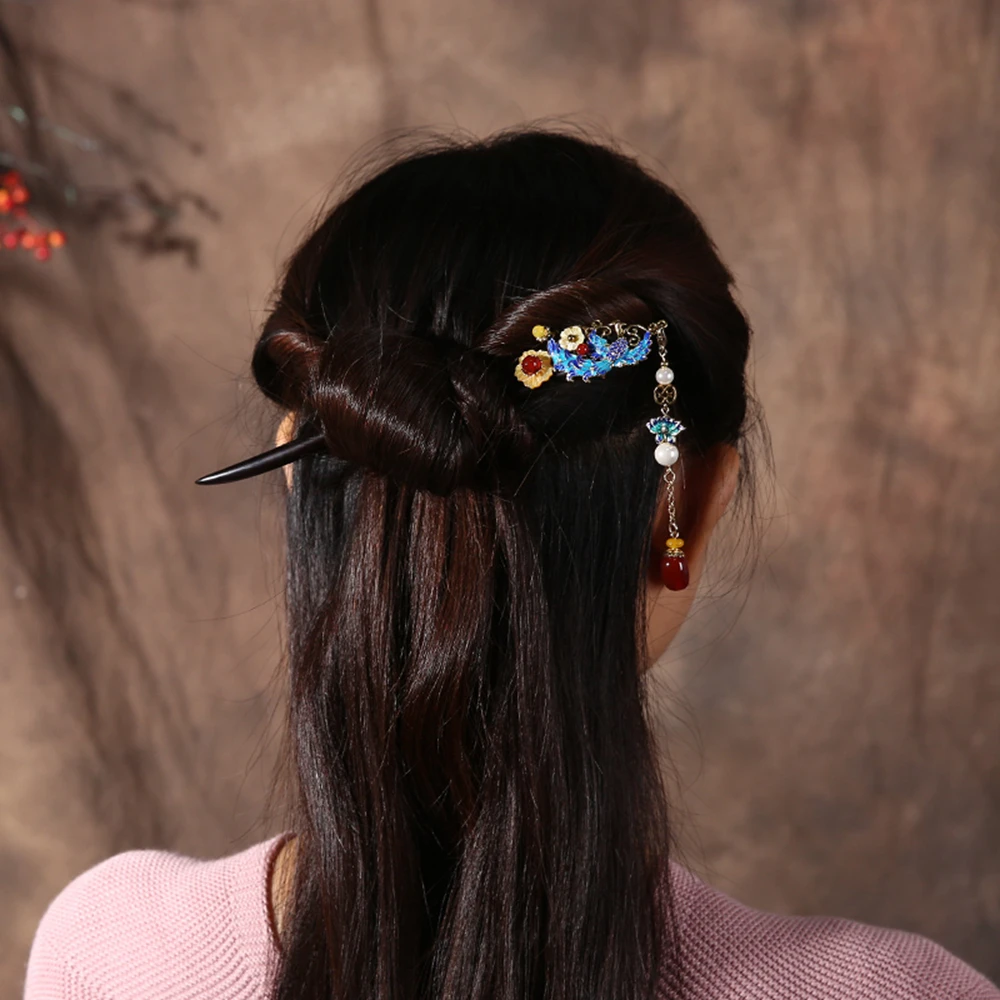 

Ethnic Handmade Hair Sticks Hairpin Pendant Tassel Black And Ebony Red Stone Bead Alloy Phoenix Shell Flower Female Accessories