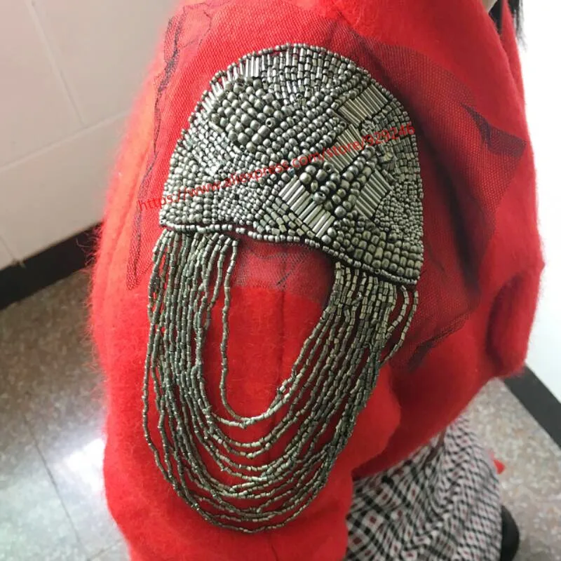 2 шт./лот серые бусины-нашивки с кисточкой для одежды аксессуар плеч Ручная