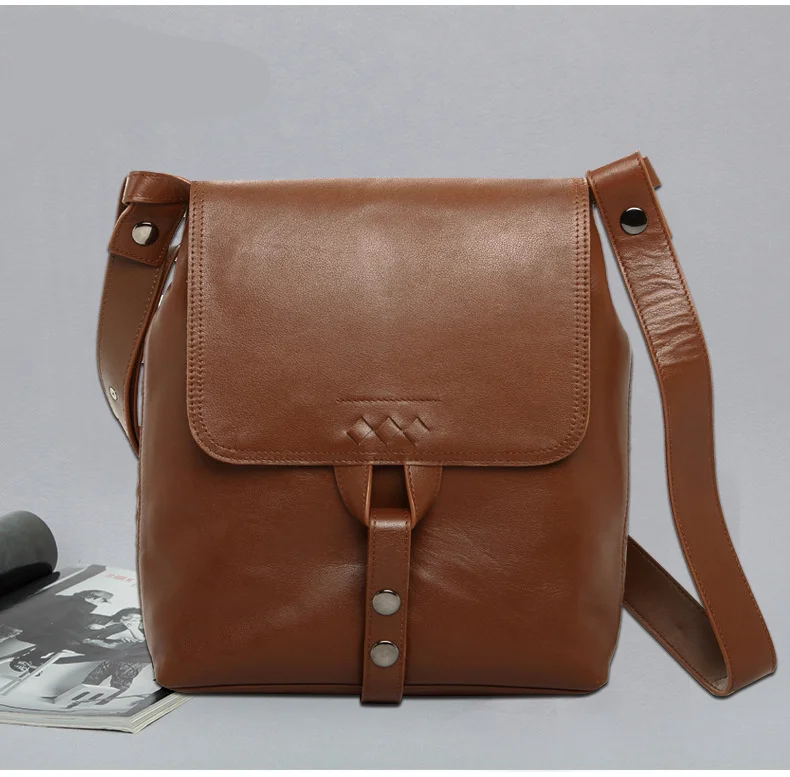 P.KUONE New fashion Men Shoulder Bags Genuine Leather Leisure Male bag The first layer of leather Messenger |