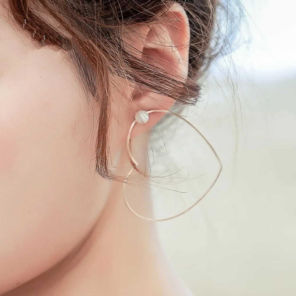 

MIARA.L fashionable simple atmosphere rose gold big heart pearl earring customize titanium steel expansion heart earrings
