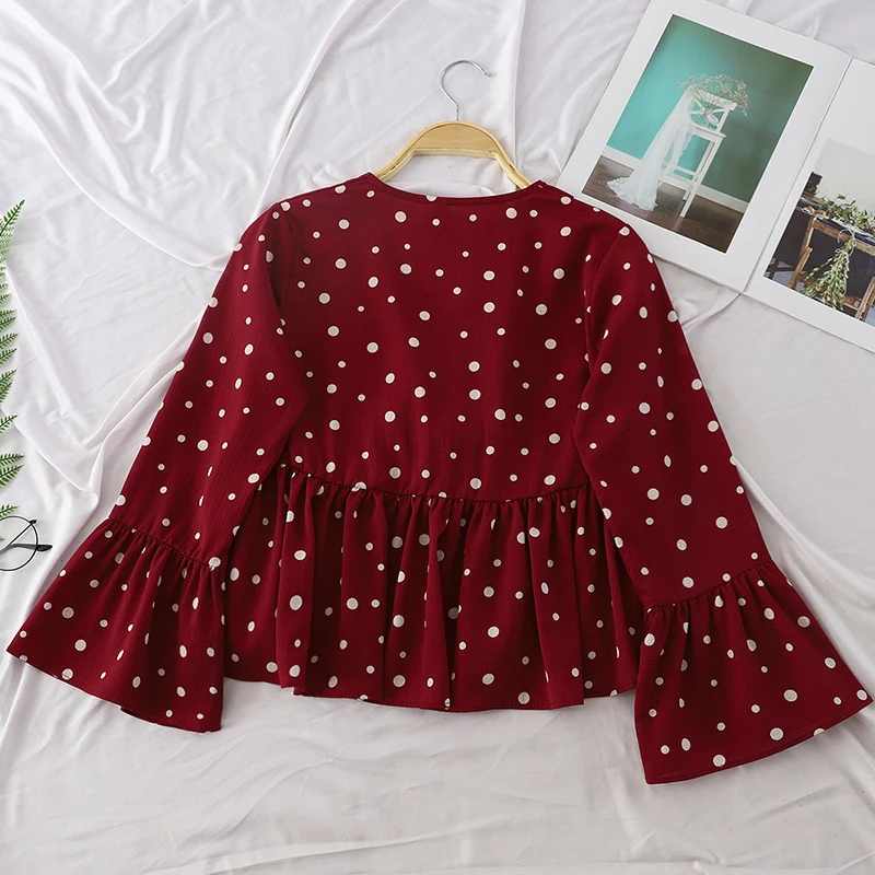 Женские рубашки с V образным вырезом и Расклешенным рукавом короткая Милая