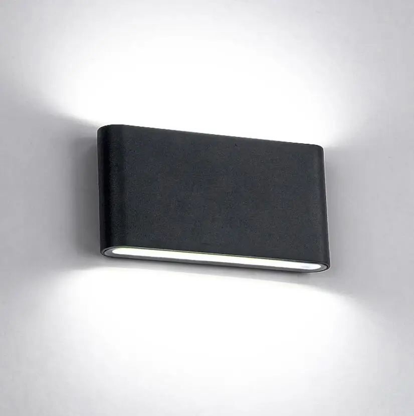 Настенный светодиодный светильник IP67 6 Вт 12 ASWAY уличный куб белый/черный
