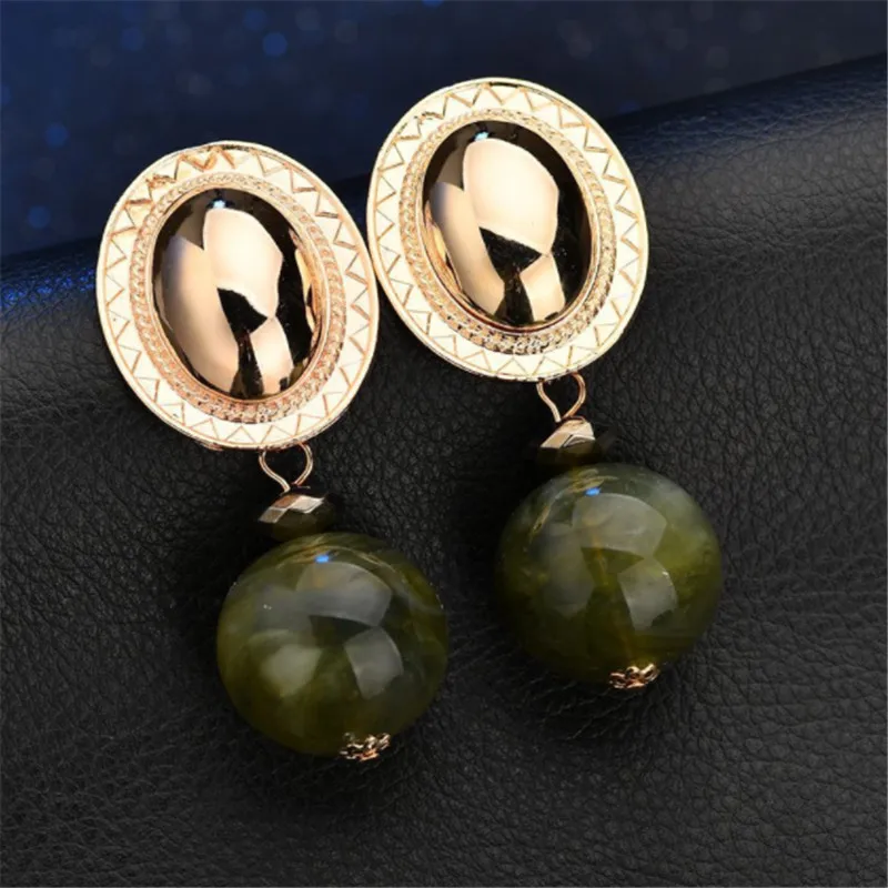 

WWLB New Ladies Elegant Pearl Earrings For Fashion Simple metal Pearl Earrings Quality Bride Earrings Party Jewelry Wholesale