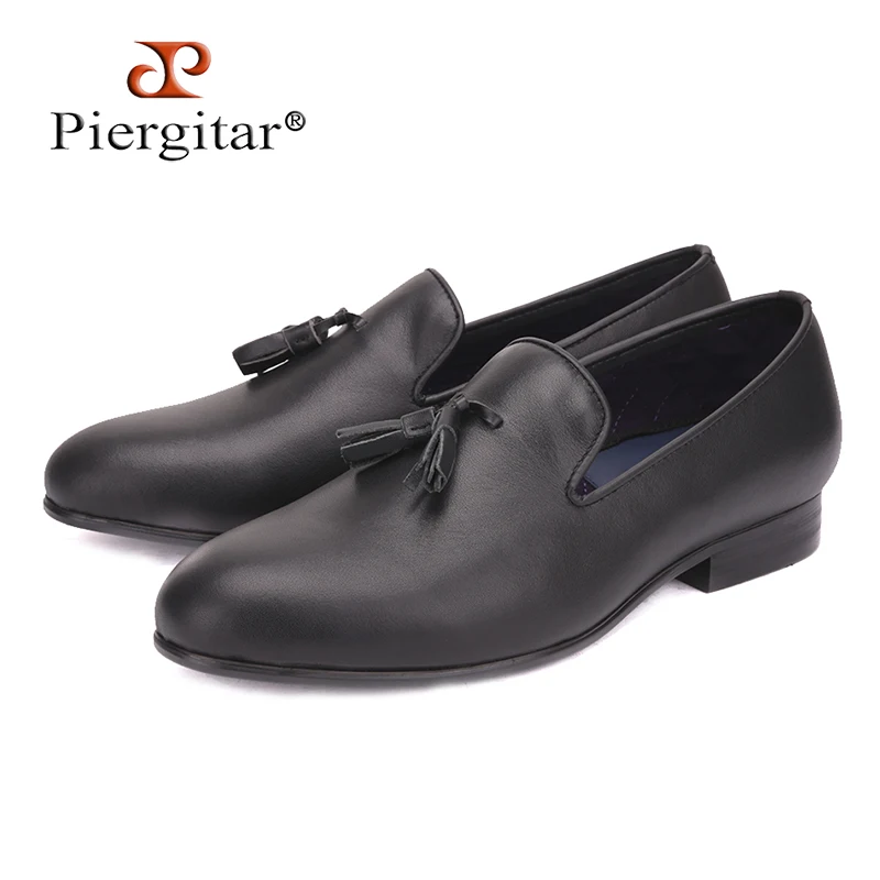 

Piergitar Men Black Genuine Leather shoes with leather tassel British style men dress shoes Wedding and Banquet men loafers