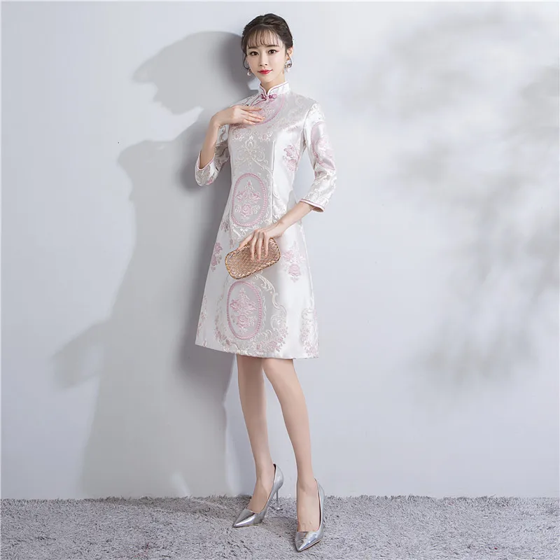 Шанхай история Половина рукава по колено атлас Cheongsam Qipao китайское традиционное платье Oriental платье для женщины