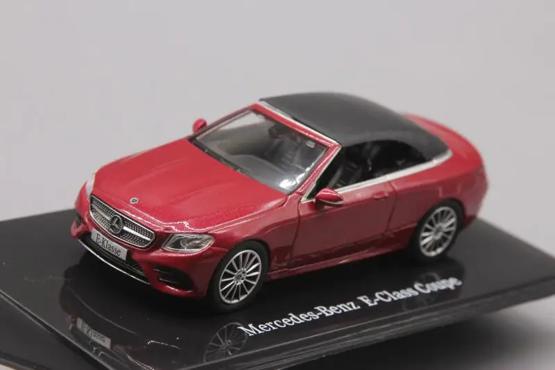 Я весы 1:43 MB E-CLASS A238 купе сплав модель машинки, Diecast металлические игрушки подарок на день рождения для детей, носки для мальчиков и другие