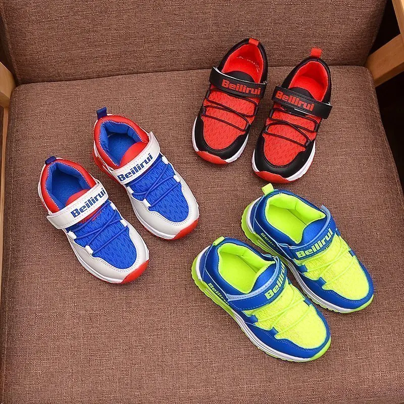 Спортивные Мальчиков Обувь Детская 2017 Новая Весна Сетки Дышащий Письмо Моды для