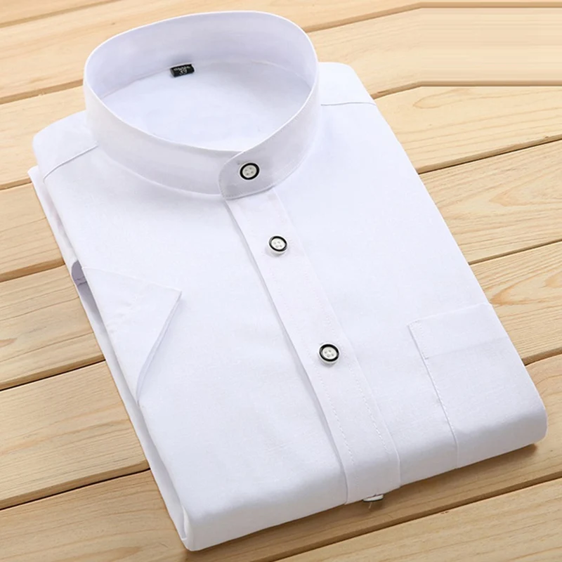 Платье-рубашка мужское однобортное с коротким рукавом воротником-стойкой белого