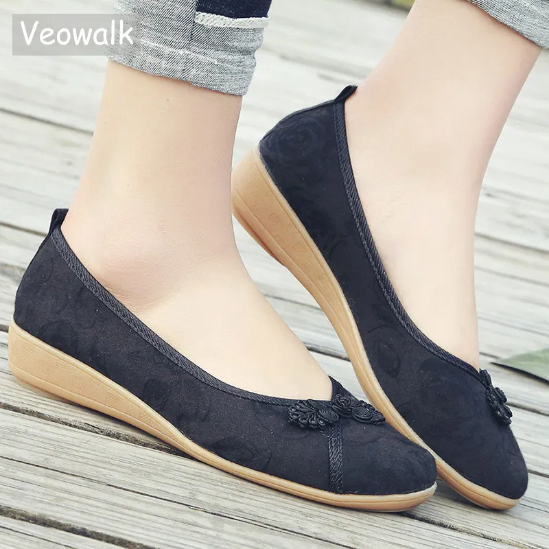 

Veowalk Chinese Ruyi Knot Women Cotton Fabric Embroidered Ballet Flats Retro Ladies Light Soft Comfort Casual Slip On Shoes