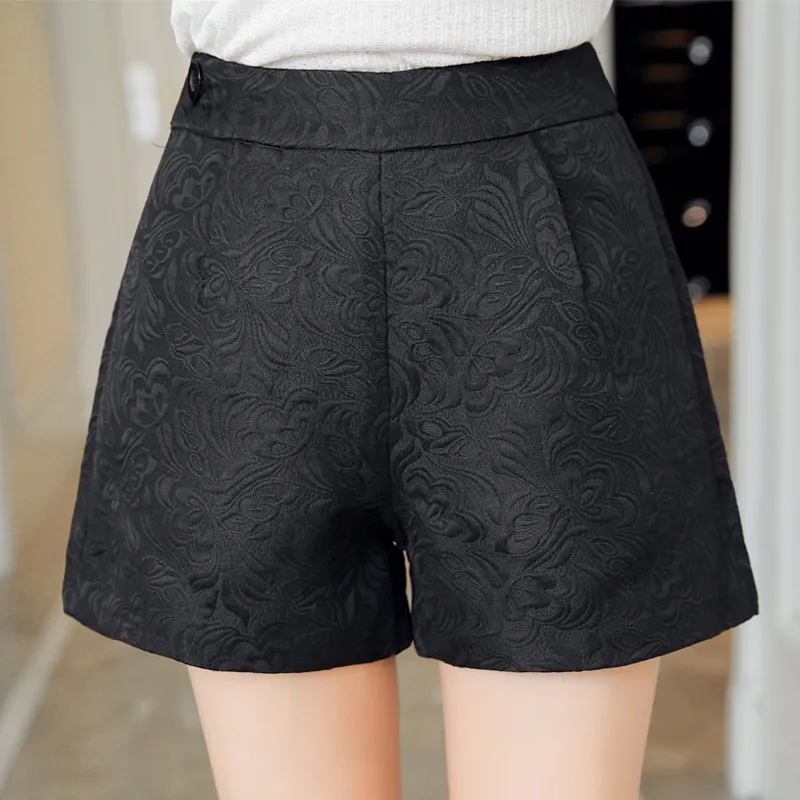 Фото New Fashion Europe and Joker dark Plaid shorts high-waisted Korean Casual women Jeans Shorts crochet Plus Size 4XL Женская одежда New Fashion Europe and Joker dark Plaid shorts high-waisted Korean Casual women Jeans Shorts crochet Plus Size 4XL Женская одежда