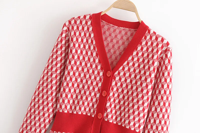 2018 autumn new v-neck button cardigan long-sleeved slim slimming sweater coat |
