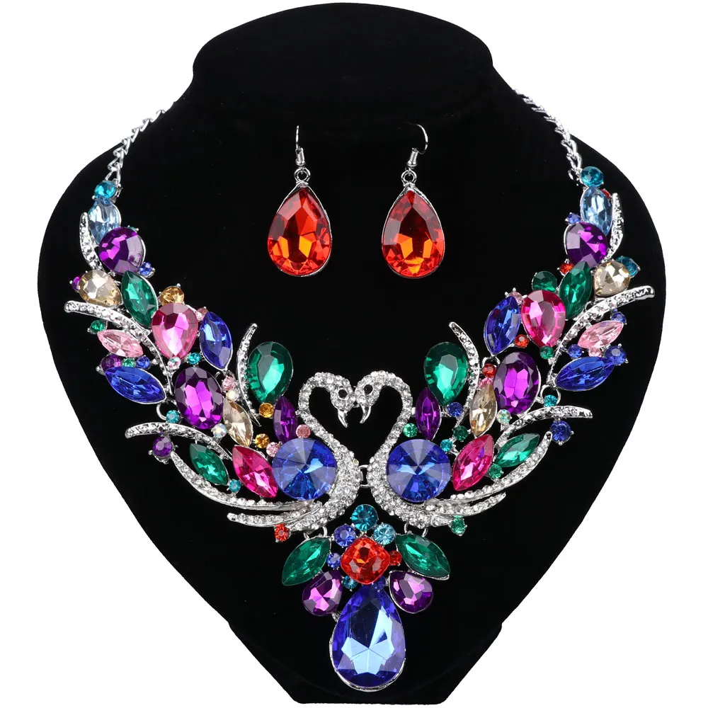 Женский ювелирный комплект из колье и серёг в богемном стиле|elegant silver necklace|crystal