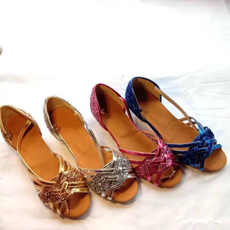 Туфли атласные для латиноамериканских танцев