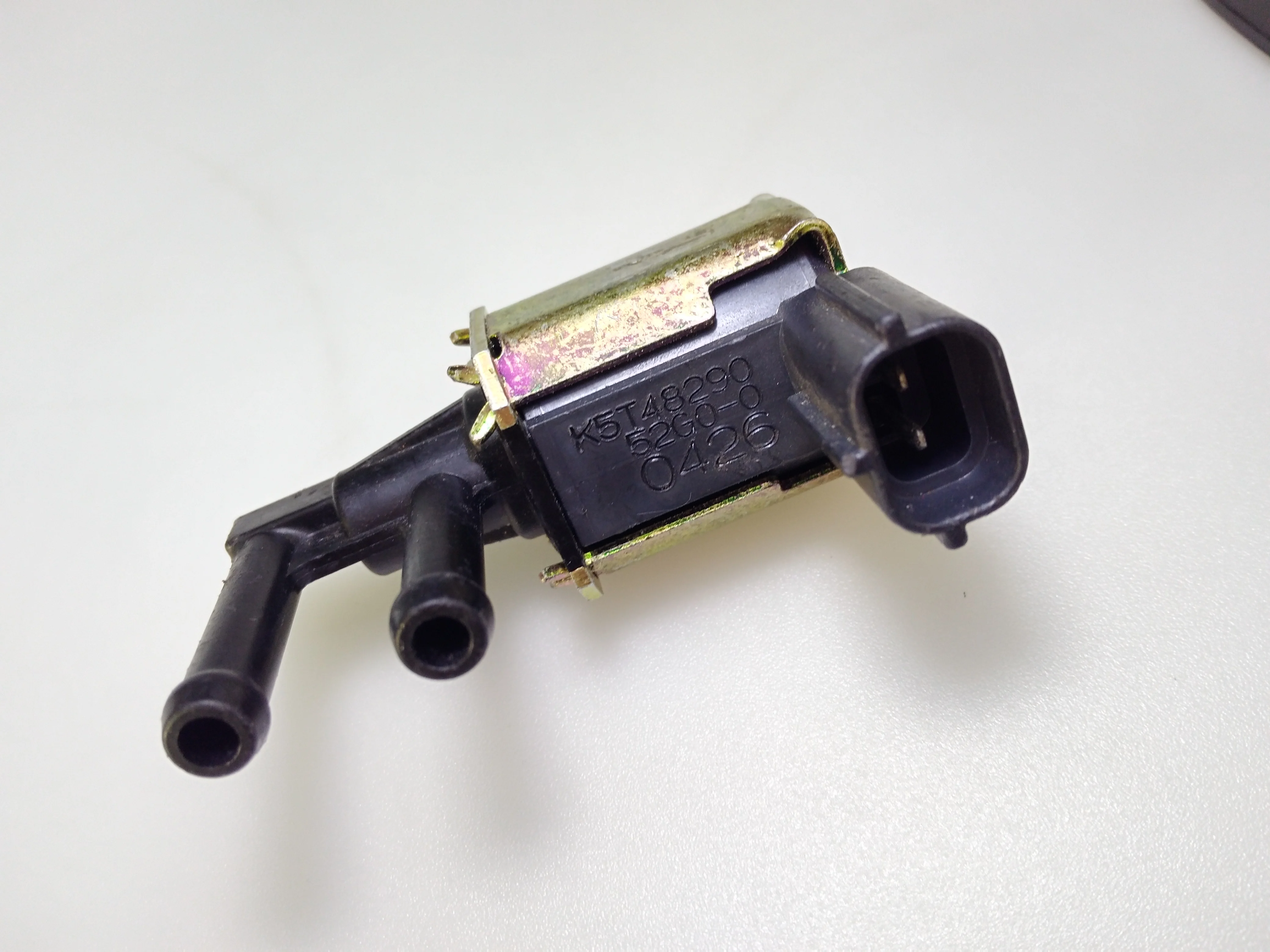 OEM K5T48486 K5T48290 18117 52G00 1811752G00 Соленоидный клапан очистки паровой канистры|Клапаны и