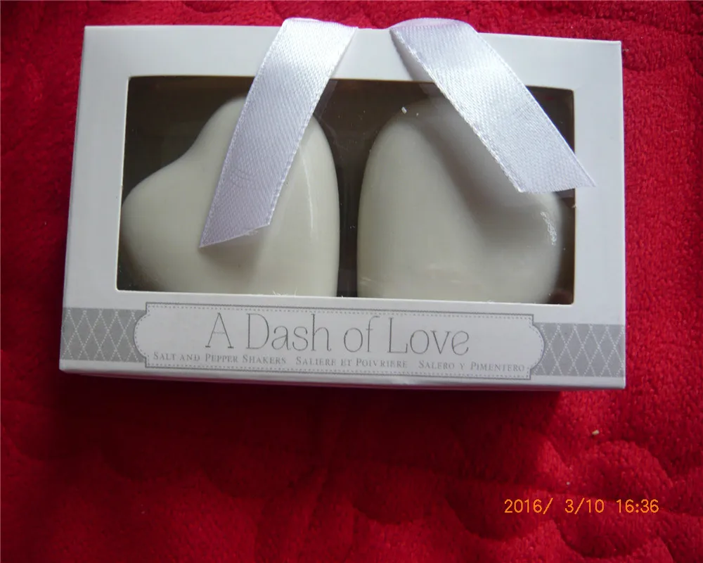 Бесплатная Доставка свадебные сувениры керамические A Dash of Love соли и перца в