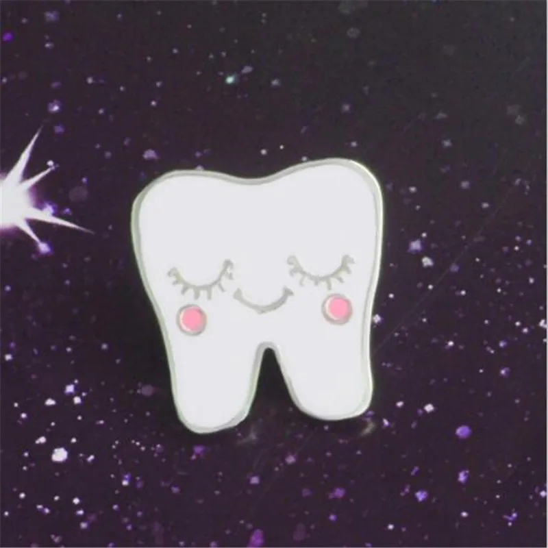 Белая эмалированная брошь WKOUD с изображением улыбки и зубов булавка для